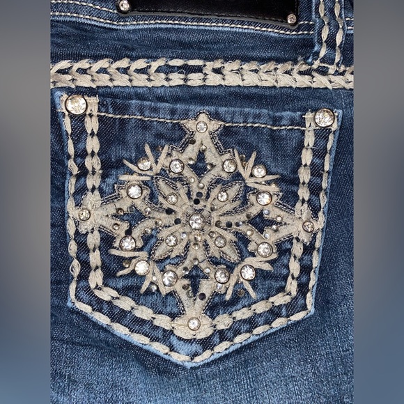 LA Idol Jeans - Picture 2 of 5